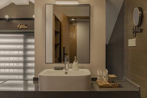 Un baño de T innn - West Lake - Yueshang Yunshe Homestay - Hangzhou Taiziwan Park Branch