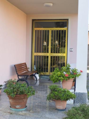 Un jardín fuera de MareLunae appartamento tra Liguria e Toscana