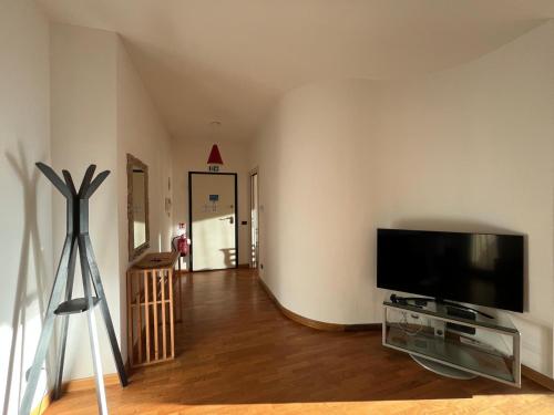Televisyen dan/atau pusat hiburan di DEA apartments