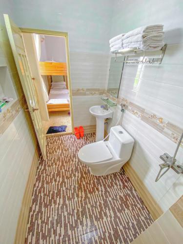 Koupelna v ubytování La Min Hotel - Đảo Phú Quý