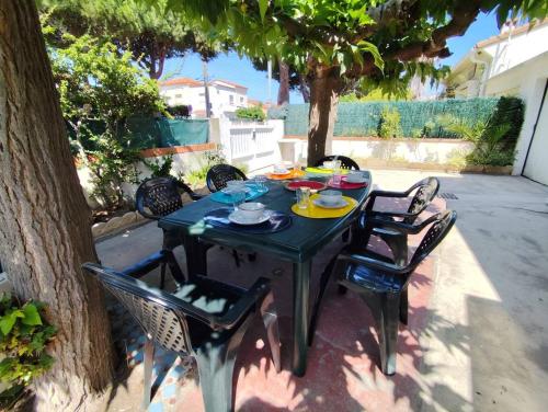 Maison T4 plain pied climatisée avec une belle terrasse ombragée 6AVR44