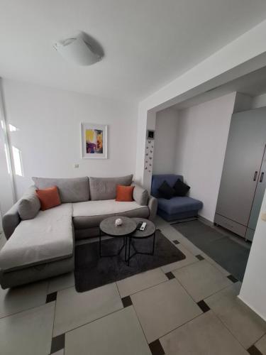Gallery image of Apartman Matea, Rafailovici in Budva