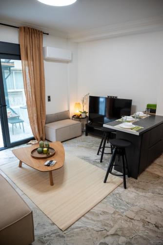 Athenee Suites