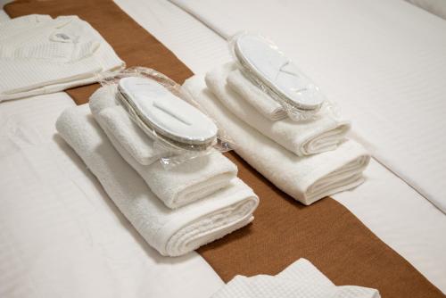 Athenee Suites