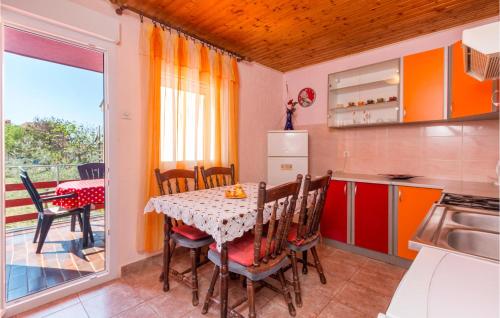 Awesome Apartment In Pula With Wifi