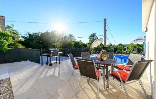 Gorgeous Apartment In Labin