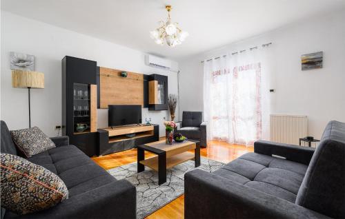 Gorgeous Apartment In Labin