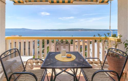 Cozy Apartment In Crikvenica