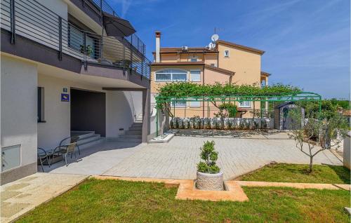 Awesome Apartment In Rovinj With Wifi
