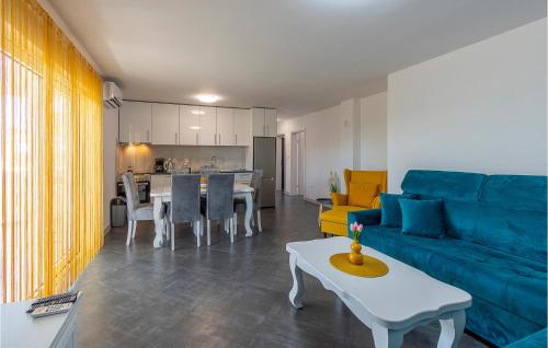 2 Bedroom Amazing Apartment In Porec
