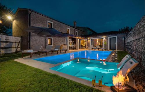 Gorgeous Home In Barban With Sauna