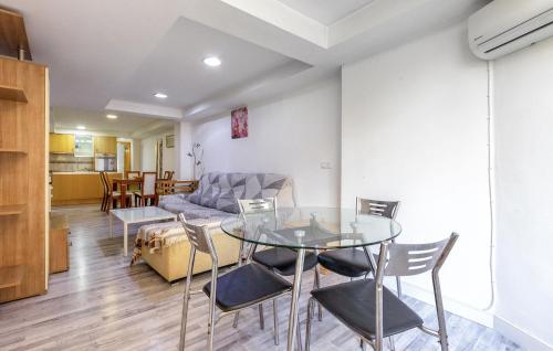 2 Bedroom Beautiful Apartment In Benidorm