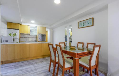 2 Bedroom Beautiful Apartment In Benidorm