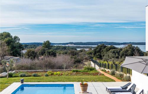 Stunning Apartment In Pula With Wifi