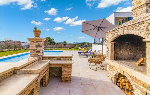 Stunning Apartment In Pula With Swimming Pool
