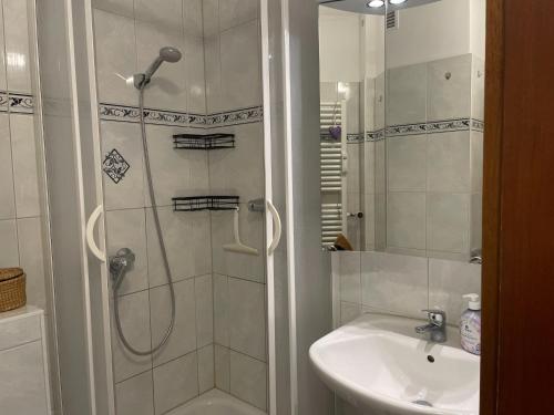 Ένα μπάνιο στο Ferienwohnung Meeresbrise