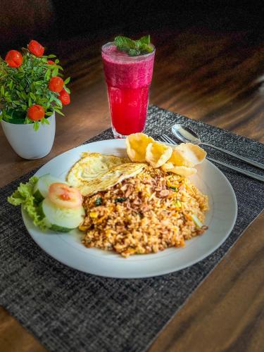 Jídlo v hotelu nebo okolí