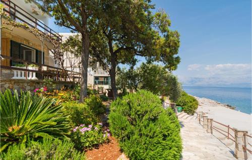 Gallery image of Holiday Home Zastrazisce 13 in Selca kod Bogomolja