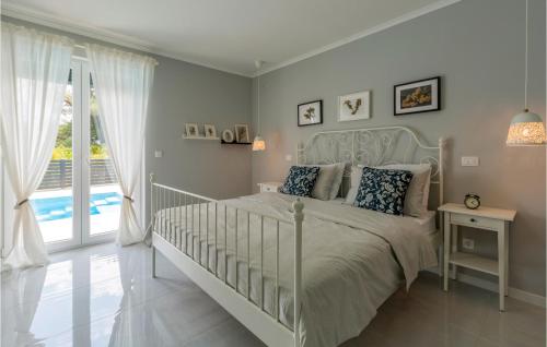 Beautiful Home In Pula