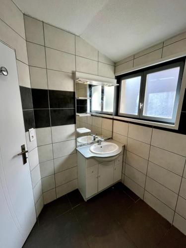 Photo de la galerie de l'établissement Duplex, wifi, linge, parking, à Roanne