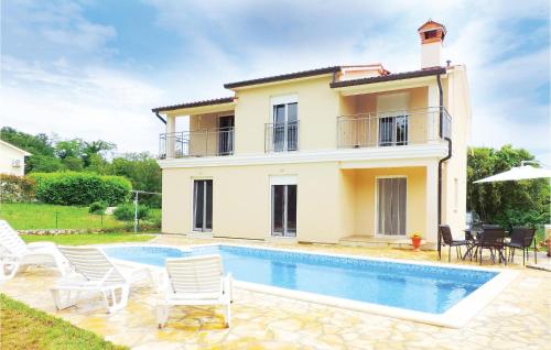 Cozy Home In Labin With Wifi