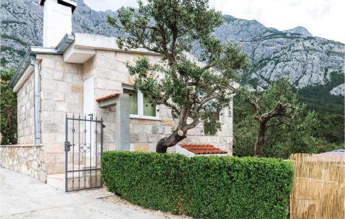One-Bedroom Holiday Home With Sea View In Makarska