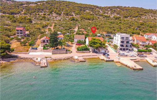 Holiday Home Obalkpkresimira Iv Ii