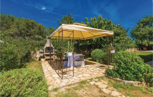Apartment Kozino I