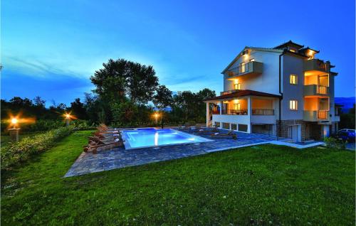 Gallery image of Gorgeous Home In Trilj With Kitchen in Trilj