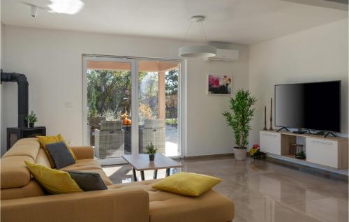 Gorgeous Home In Labin With Wifi