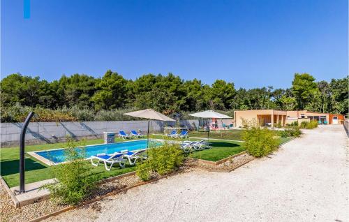 Stunning Home In Medulin