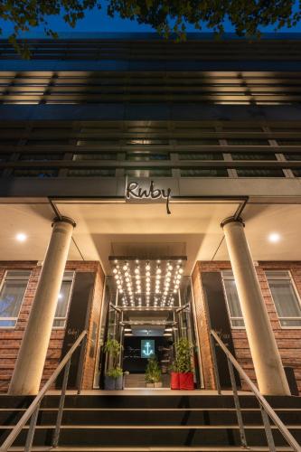 Facciata o entrata di Ruby Lotti Hotel Hamburg