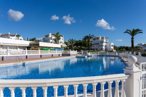 Costa Lux Elviria