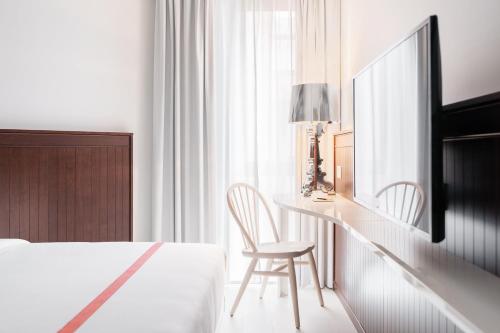 Ruby Molly Hotel Dublin Image