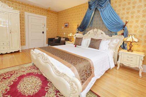 Postel nebo postele na pokoji v ubytování Prince inn