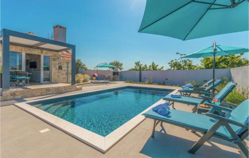 Cozy Home In Gornje Rastane With Wifi