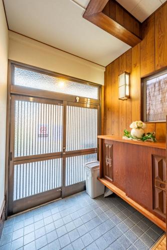 弁天ハウス 駅歩10分 京セラドーム徒歩12分 無料駐車場 usj 難波まで電車 車15分