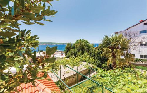 Lovely Apartment In Crikvenica
