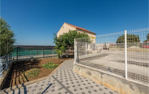 Stunning Apartment In Zadar With Wifi