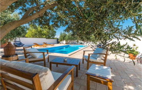 Beautiful Home In Biograd Na Moru