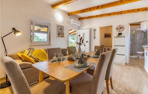 1 Bedroom Pet Friendly Home In Medulin