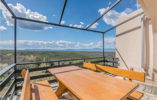 Amazing Home In Dobrinj With Wifi