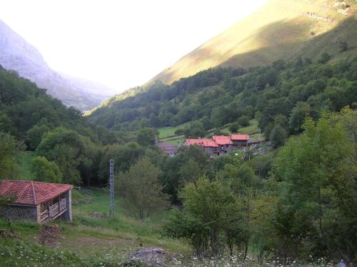 Foto Las Casucas de Ason 4
