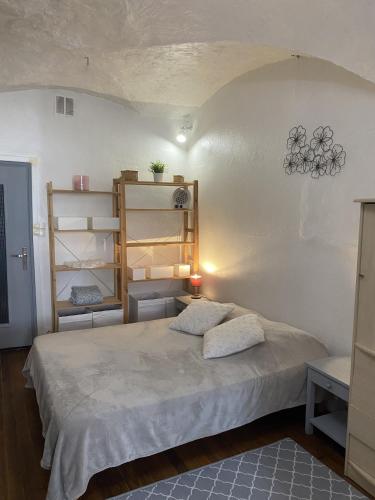 Photo de la galerie de l'établissement Le studio cosy, à Mont-Dauphin