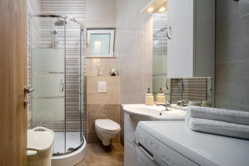 Ένα μπάνιο στο MY DALMATIA - Villa Olea with private heated pool and sauna