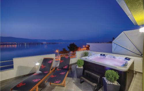 1 Bedroom Amazing Apartment In Trogir
