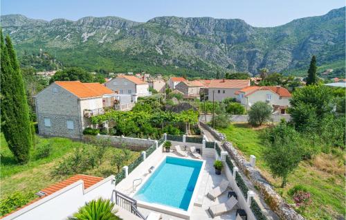 3 Bedroom Gorgeous Apartment In Dubrovnik