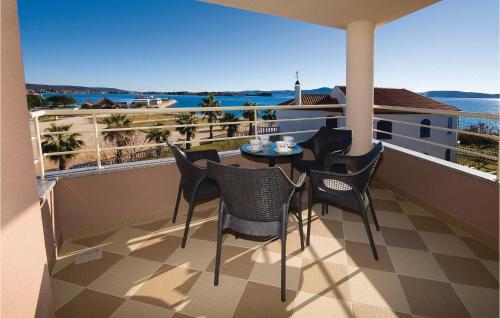Gorgeous Apartment In Bibinje