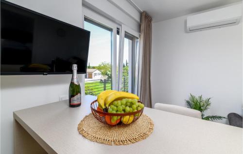 Lovely Apartment In Rovinj With Wifi