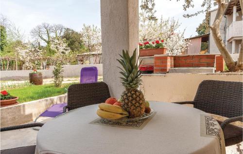 1 Bedroom Awesome Apartment In Pula